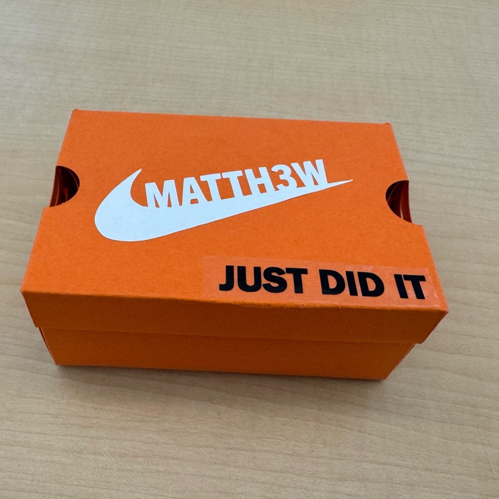 Customized Favor Shoe Box - Picture 5 of 5